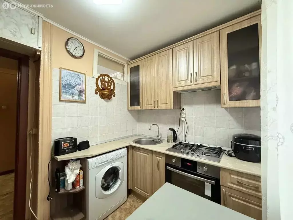 4-комнатная квартира: Саратов, 1-й Станционный проезд, 5 (63.5 м) - Фото 2