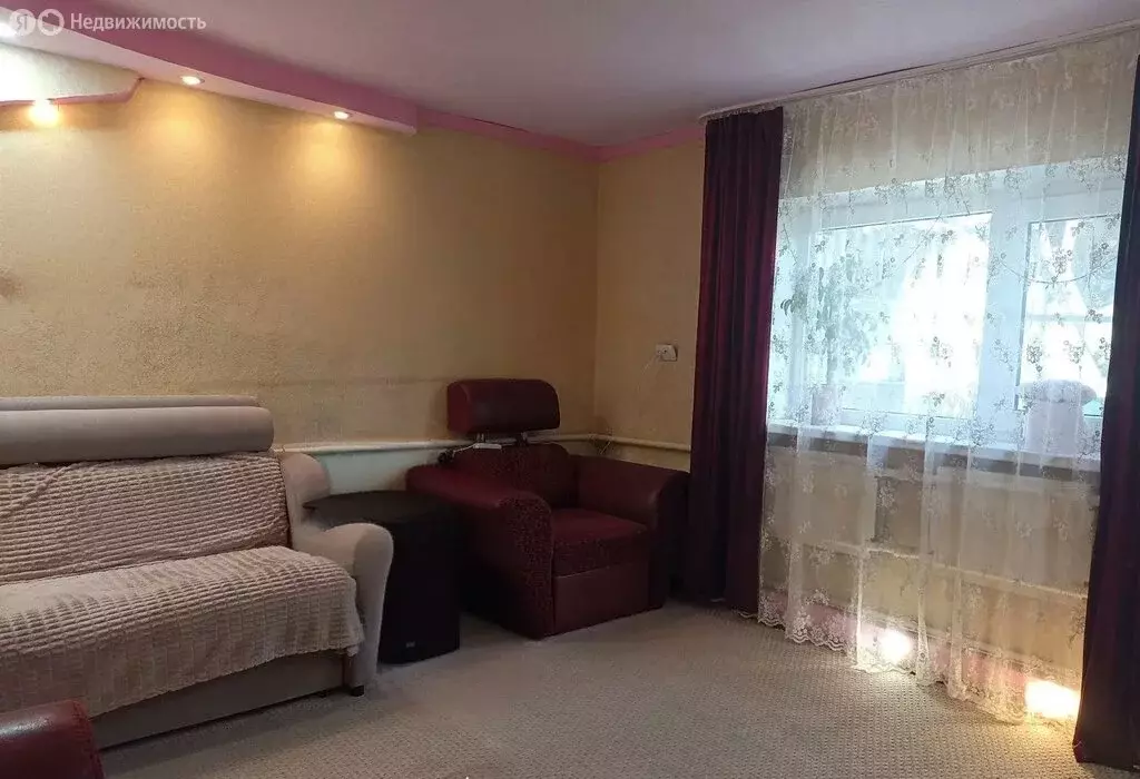 Дом в село Вольное, улица Ленина (100 м) - Фото 1