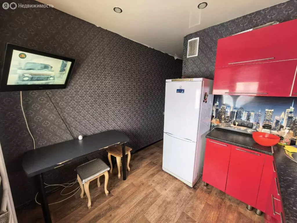 1-комнатная квартира: Магнитогорск, проспект Карла Маркса, 231/3 (32 ... - Фото 2