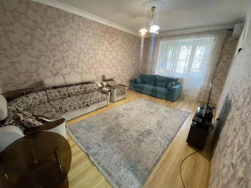 1-к. квартира, 50 м, 5/5 эт. - Фото 0