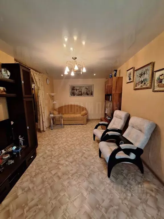 3-к кв. Хабаровский край, Хабаровск ул. Суворова, 10 (56.2 м) - Фото 0