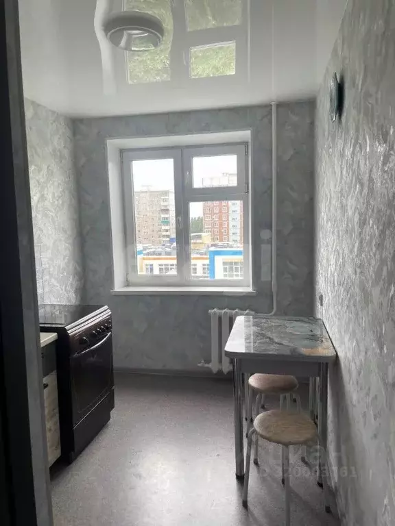 2-к кв. Хабаровский край, Комсомольск-на-Амуре Юбилейная ул., 7 (43.2 ... - Фото 0