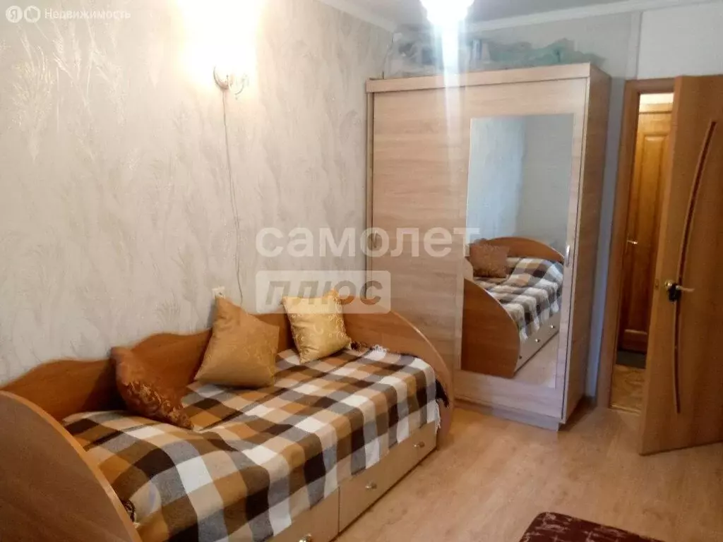 2-комнатная квартира: Омск, улица Ватутина, 4 (44.6 м) - Фото 0
