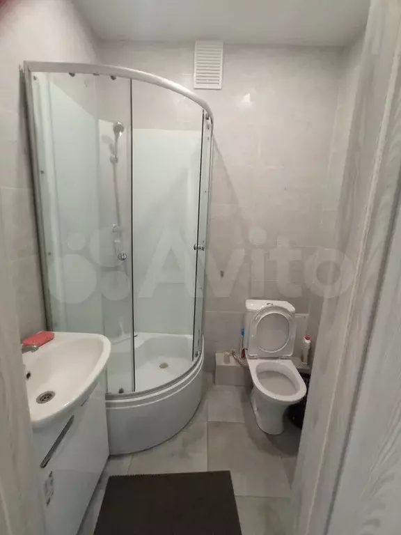 1-к. квартира, 37 м, 2/5 эт. - Фото 0