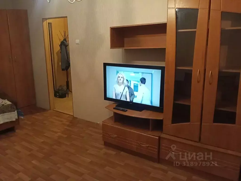 1-к кв. Оренбургская область, Орск Ферганская ул., 6 (32.0 м) - Фото 0