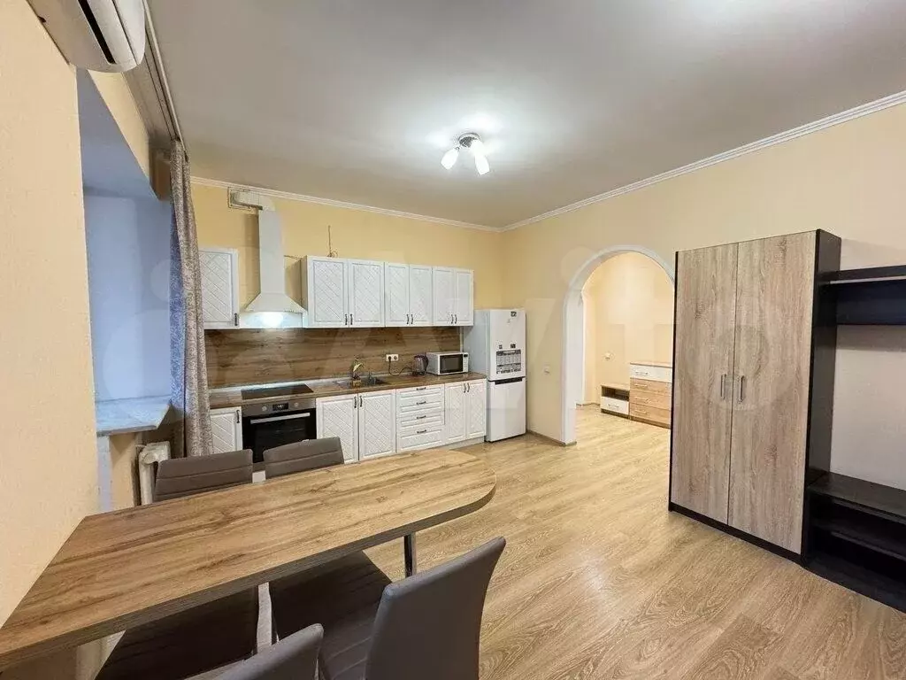 1-к. квартира, 55 м, 2/7 эт. - Фото 0