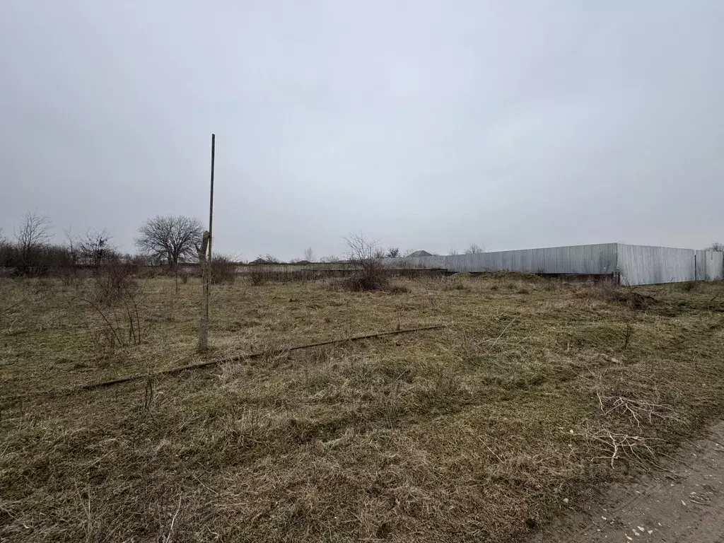 Участок в Чеченская республика, с. Урус-Мартан ул. Имени Магомеда ... - Фото 2