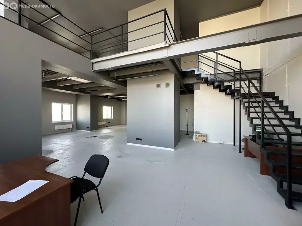 Офис (232 м) - Фото 1