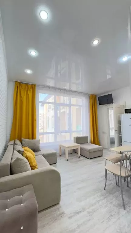 1-к кв. Краснодарский край, Сочи Адлер жилрайон, ул. Изумрудная, 38 ... - Фото 1