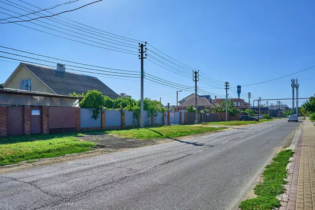 Участок в Адыгея, Тахтамукайский район, Старобжегокайское с/пос, Новая ... - Фото 1