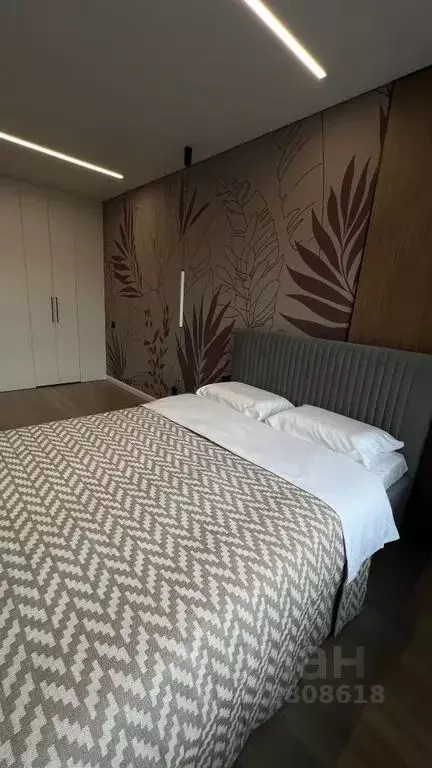 2-к кв. Татарстан, Казань ул. Рауиса Гареева, 103А (43.0 м) - Фото 1
