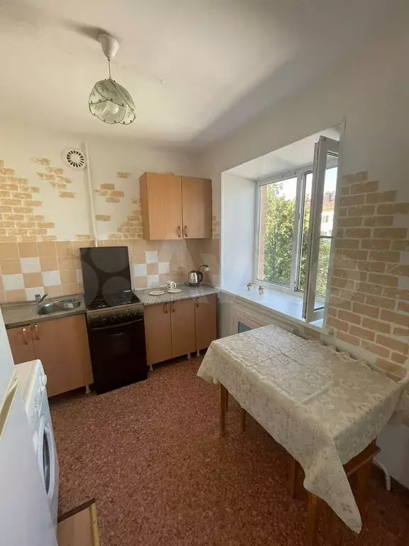 1-к. квартира, 38 м, 4/5 эт. - Фото 0