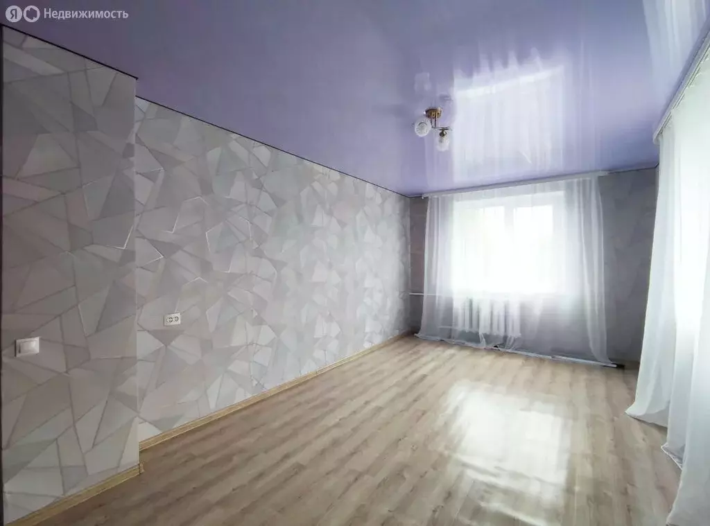 2-комнатная квартира: Новокубанск, улица Ленина, 54 (45.6 м) - Фото 1