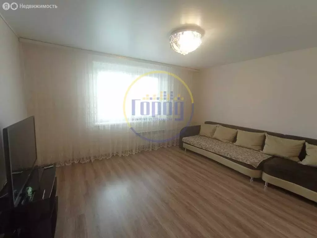 2-комнатная квартира: Копейск, улица Короленко, 6А (57 м) - Фото 0