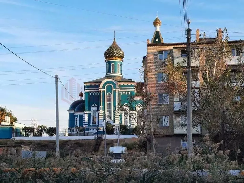 2-к кв. Астраханская область, Астрахань ул. Тренева, 3 (42.0 м) - Фото 0