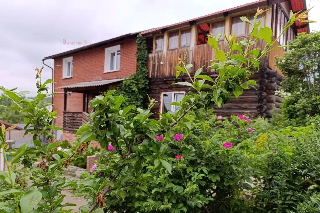 Дом в Свердловская область, Екатеринбург ул. Баранчинская (157 м) - Фото 0
