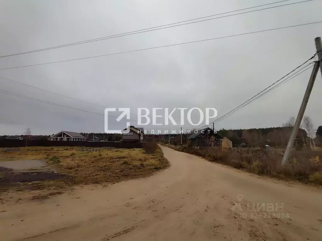 Участок в Ярославская область, Ярославский муниципальный округ, пос. ... - Фото 1