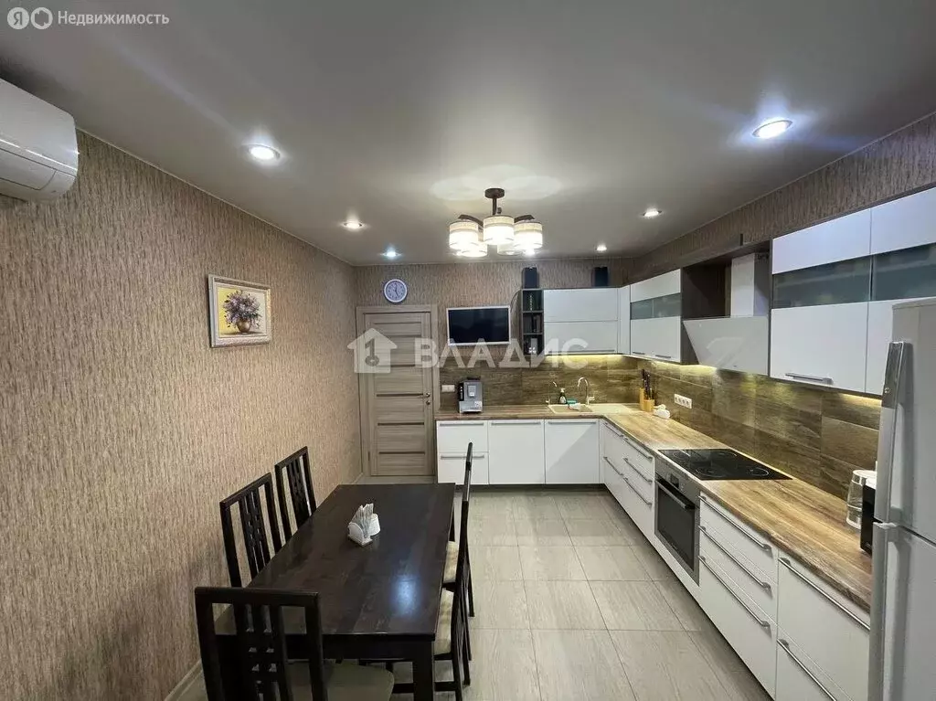 4-комнатная квартира: Красногорск, Ильинский бульвар, 8 (130.5 м) - Фото 2