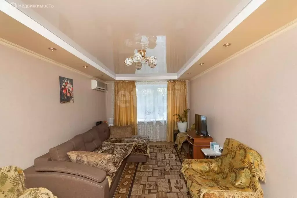 3-комнатная квартира: Ишим, улица Одоевского, 27 (59.3 м) - Фото 1