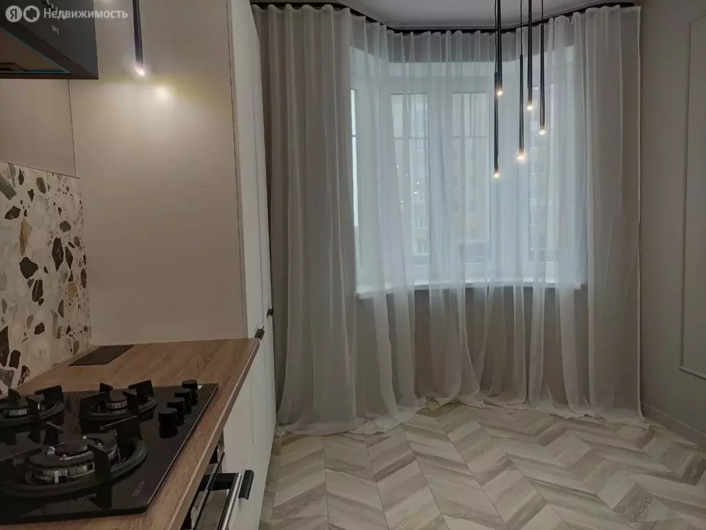 2-комнатная квартира: Калининград, улица Александра Невского, 192к2 ... - Фото 1