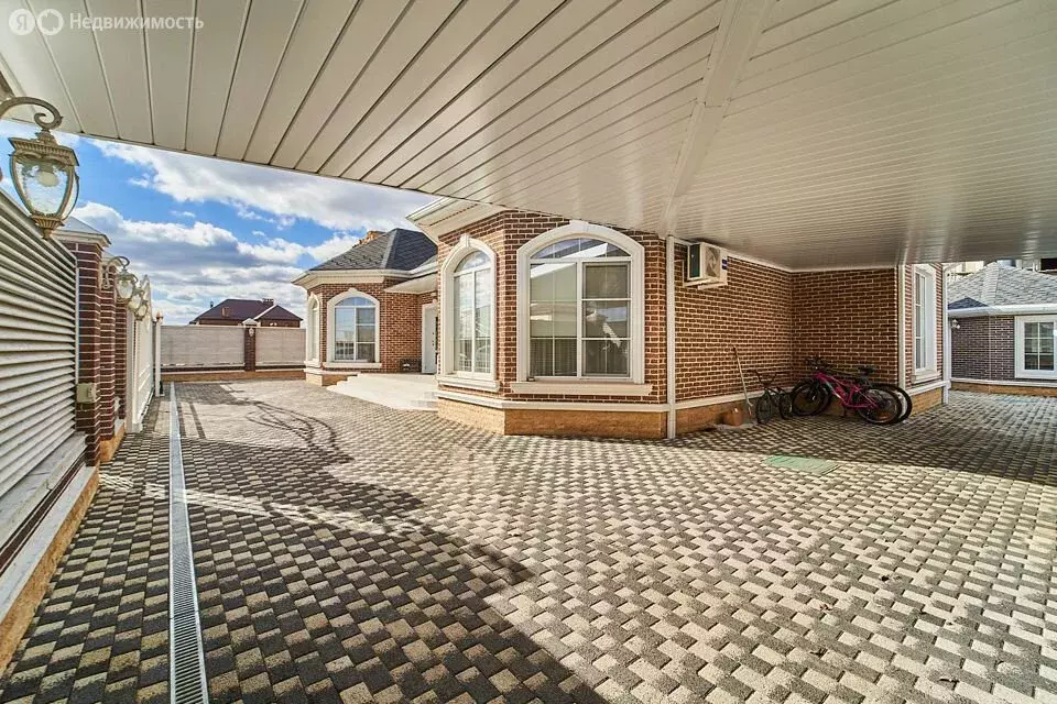 Дом в Краснодар, улица Константина Гондаря, 18 (200 м) - Фото 1