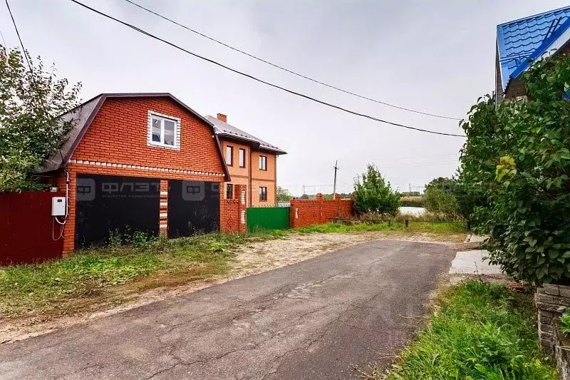 Дом в Татарстан, с. Высокая Гора ул. Малиновая, 178 (358 м) - Фото 1