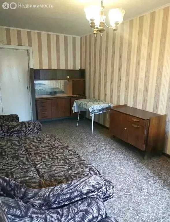 3-комнатная квартира: Энгельс, улица Тельмана, 15 (59.7 м) - Фото 1