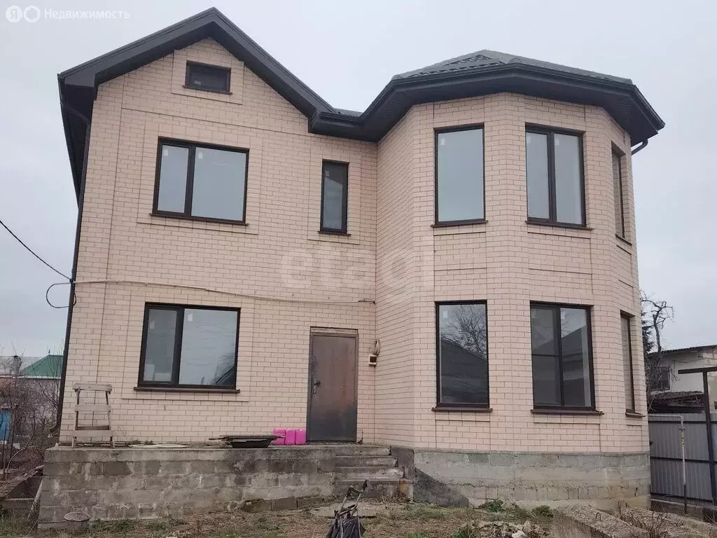 Дом в Майкоп, Курганная улица (292.7 м) - Фото 2