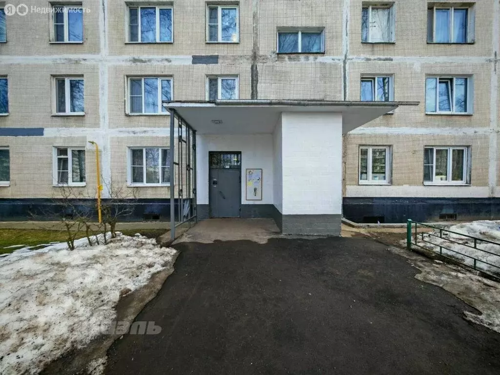 1-комнатная квартира: посёлок городского типа Андреевка, 17 (38 м) - Фото 1