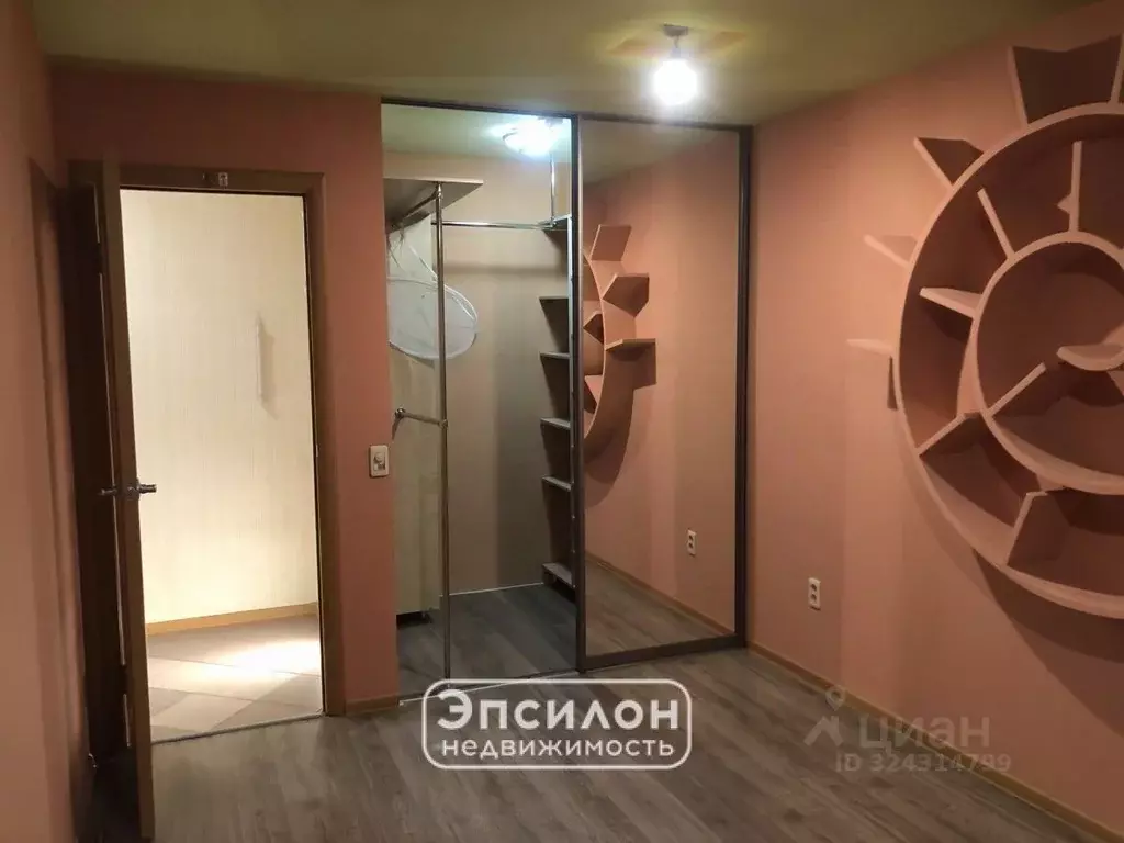 Студия Курская область, Курск ул. Карла Маркса, 14 (61.9 м) - Фото 1