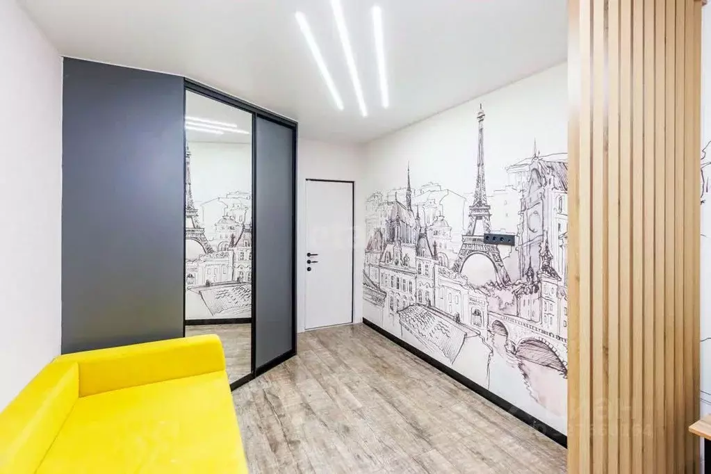 1-к кв. Тюменская область, Тюмень ул. Василия Подшибякина, 21 (43.0 м) - Фото 0