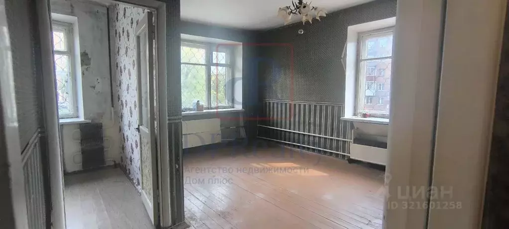 1-к кв. Кемеровская область, Новокузнецк ул. Петракова, 64А (31.6 м) - Фото 0