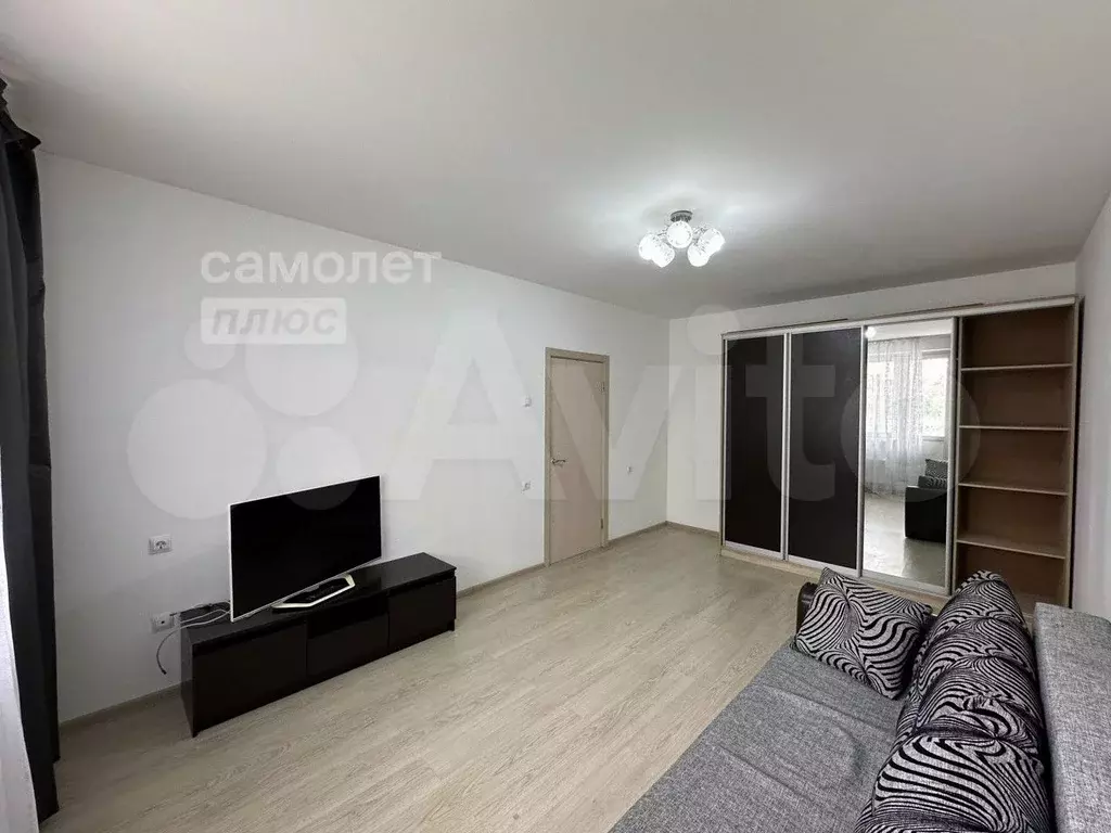 1-к. квартира, 37,6 м, 4/17 эт. - Фото 1