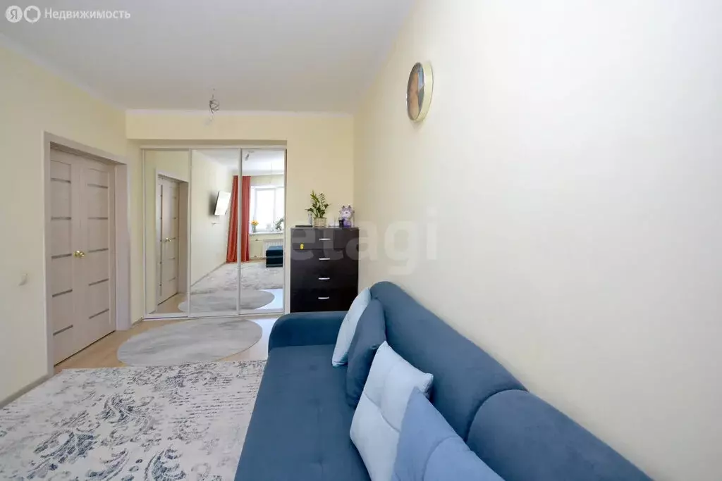 2-комнатная квартира: Якутск, Загородный квартал, улица ... - Фото 2