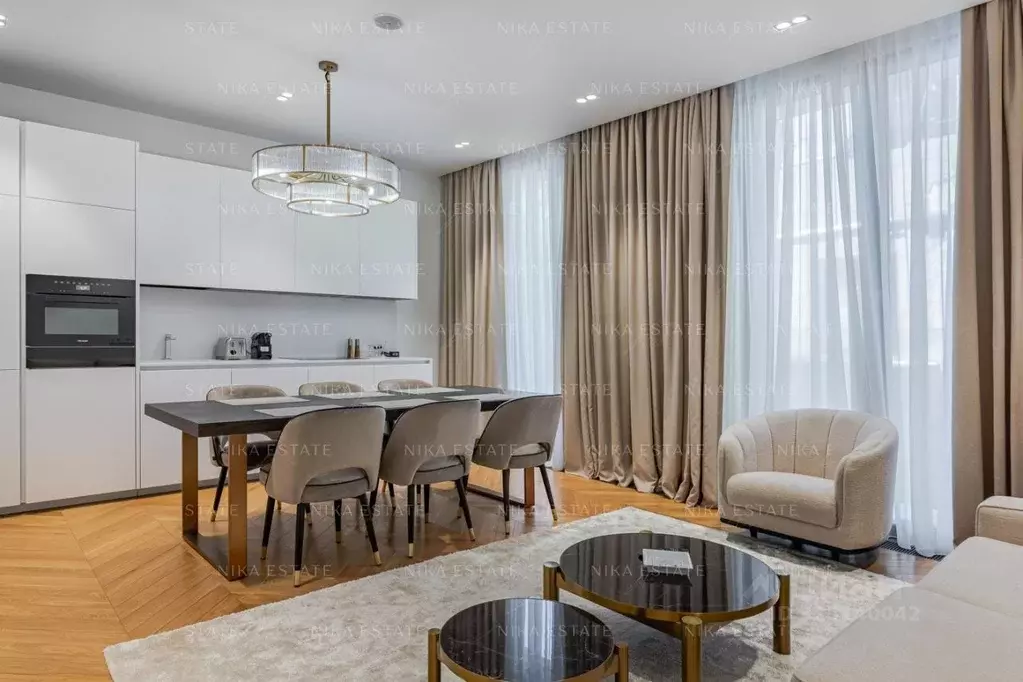 3-к кв. Москва ул. Большая Дмитровка, 9С1 (84.0 м) - Фото 0