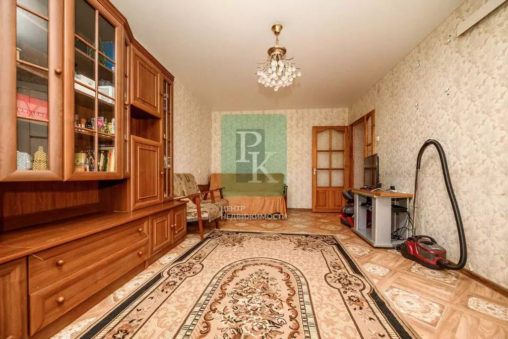 3-к кв. Севастополь ул. Генерала Хрюкина, 3 (67.8 м) - Фото 1