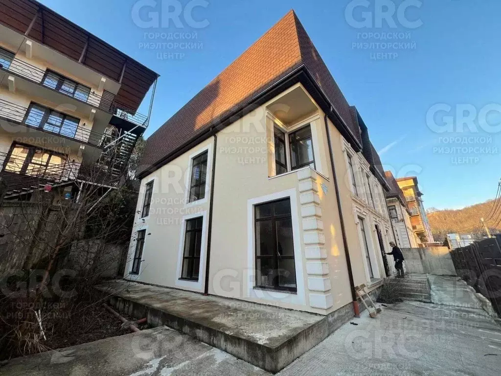 Дом в Краснодарский край, Сочи Адлер жилрайон, ул. Известинская (497 ... - Фото 1