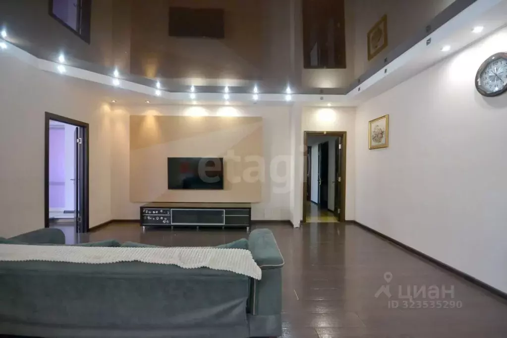 4-к кв. Саха (Якутия), Якутск ул. Пояркова, 5 (134.9 м) - Фото 2