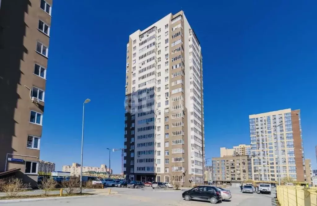 Склад в Тюменская область, Тюмень ул. Фармана Салманова, 10 (5 м) - Фото 2