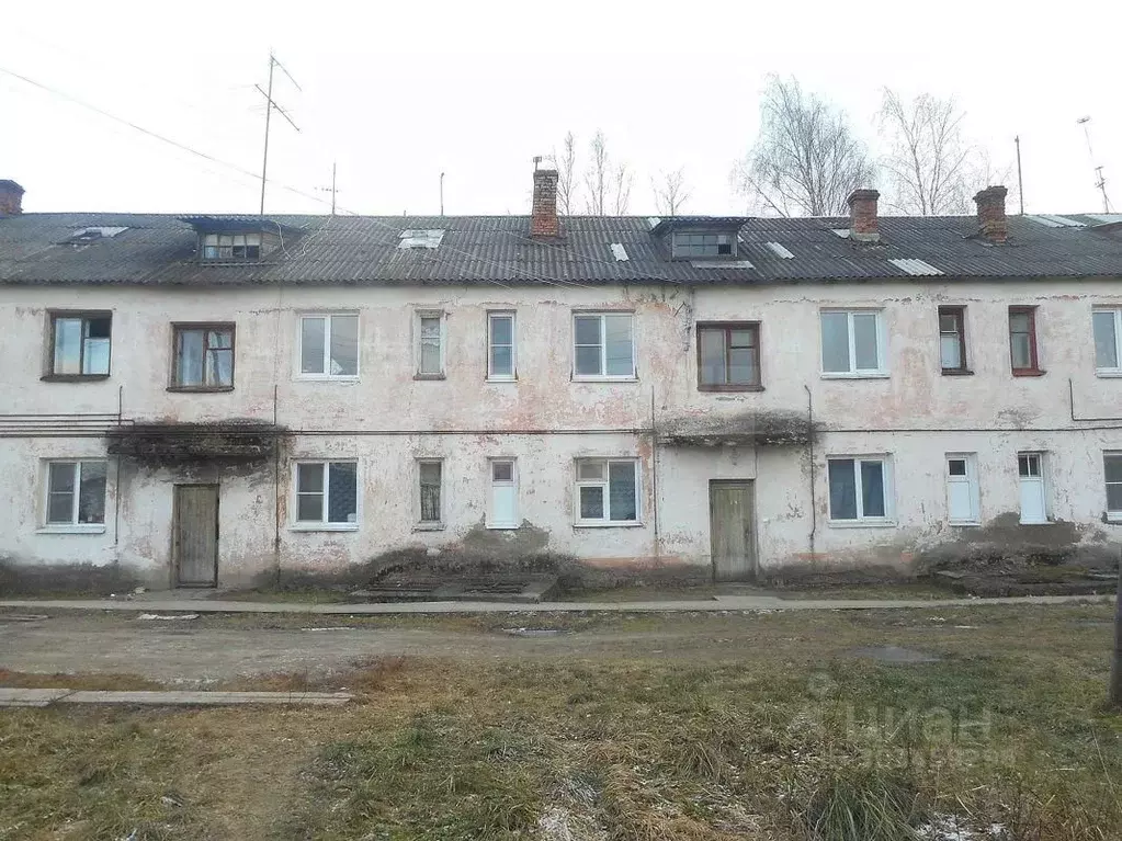 3-к кв. Вологодская область, Сокол ул. Водников, 25 (53.8 м) - Фото 0