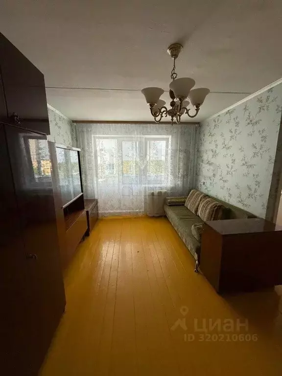 1-к кв. Свердловская область, Ревда ул. Максима Горького, 31 (27.5 м) - Фото 0