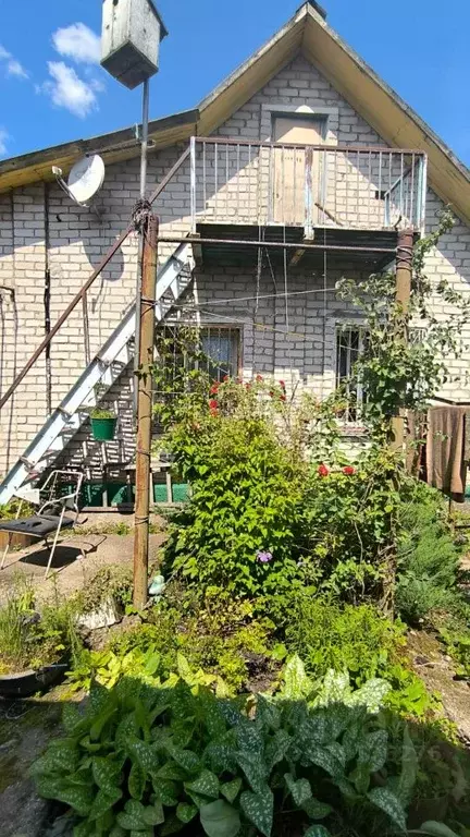 Дом в Смоленская область, Смоленск наб. Горького, 38 (80 м) - Фото 1