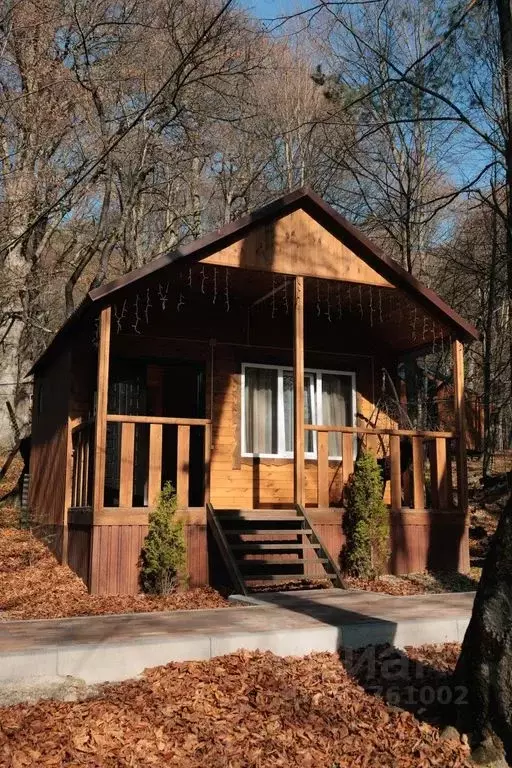 Дом в Карачаево-Черкесия, Зеленчукский район, с. Архыз ул. Лесная, 1С ... - Фото 1