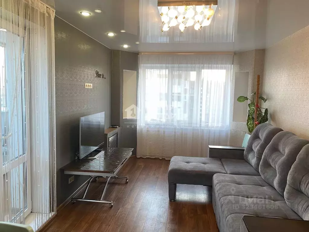 2-к кв. Омская область, Омск ул. Добровольского, 1 (48.3 м) - Фото 1