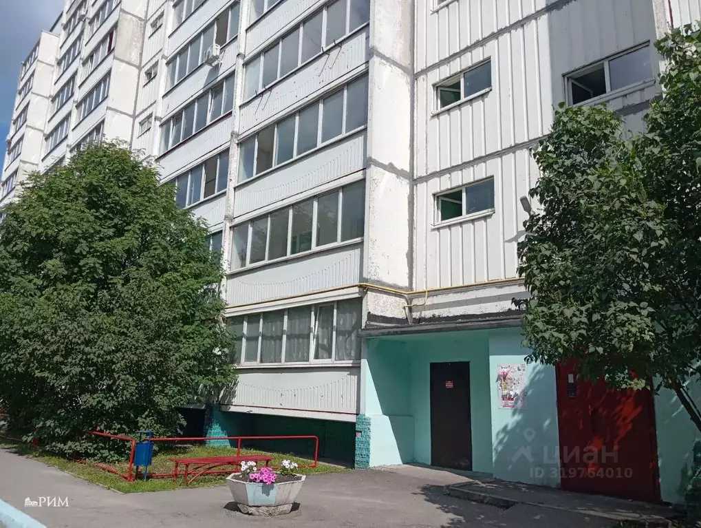 1-к кв. Вологодская область, Череповец Рыбинская ул., 20 (35.1 м) - Фото 0