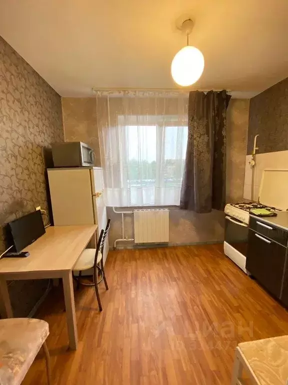 1-к кв. Псковская область, Псков Бастионная ул., 13 (38.0 м) - Фото 0