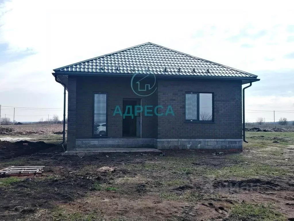 Дом в Белгородская область, Новый Оскол ул. Кедровая (80 м) - Фото 1