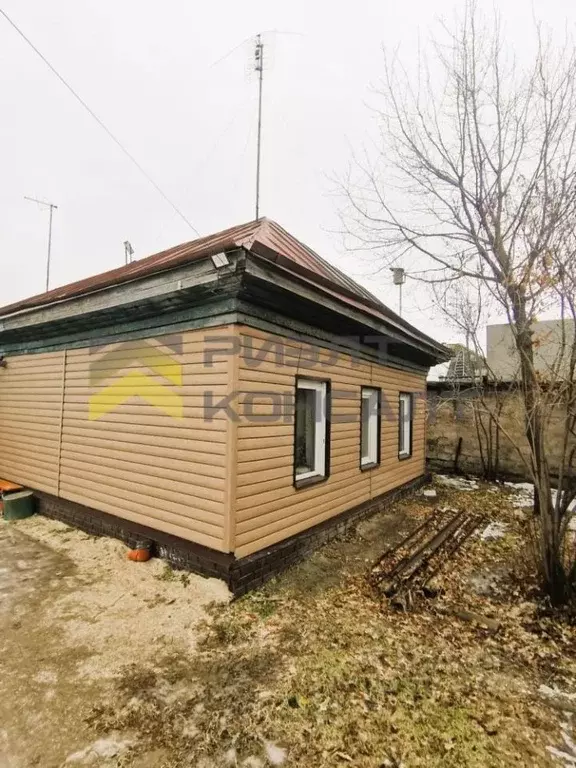 Дом в Омская область, Омск ул. 2-я Путевая, 155 (61 м) - Фото 1