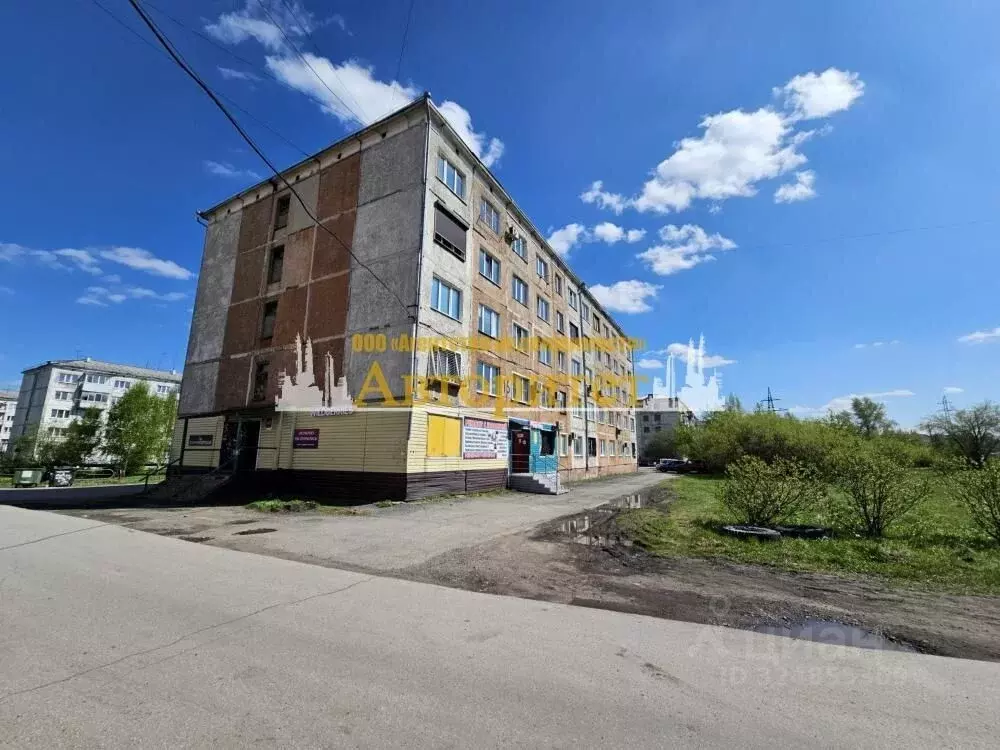 Студия Кемеровская область, Ленинск-Кузнецкий Топкинская ул., 16 (22.8 ... - Фото 1