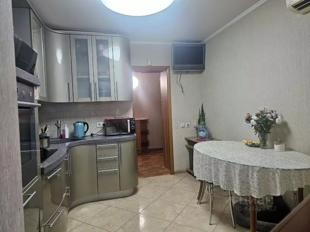 2-к кв. Московская область, Чехов ул. Гагарина, 98 (52.6 м) - Фото 2